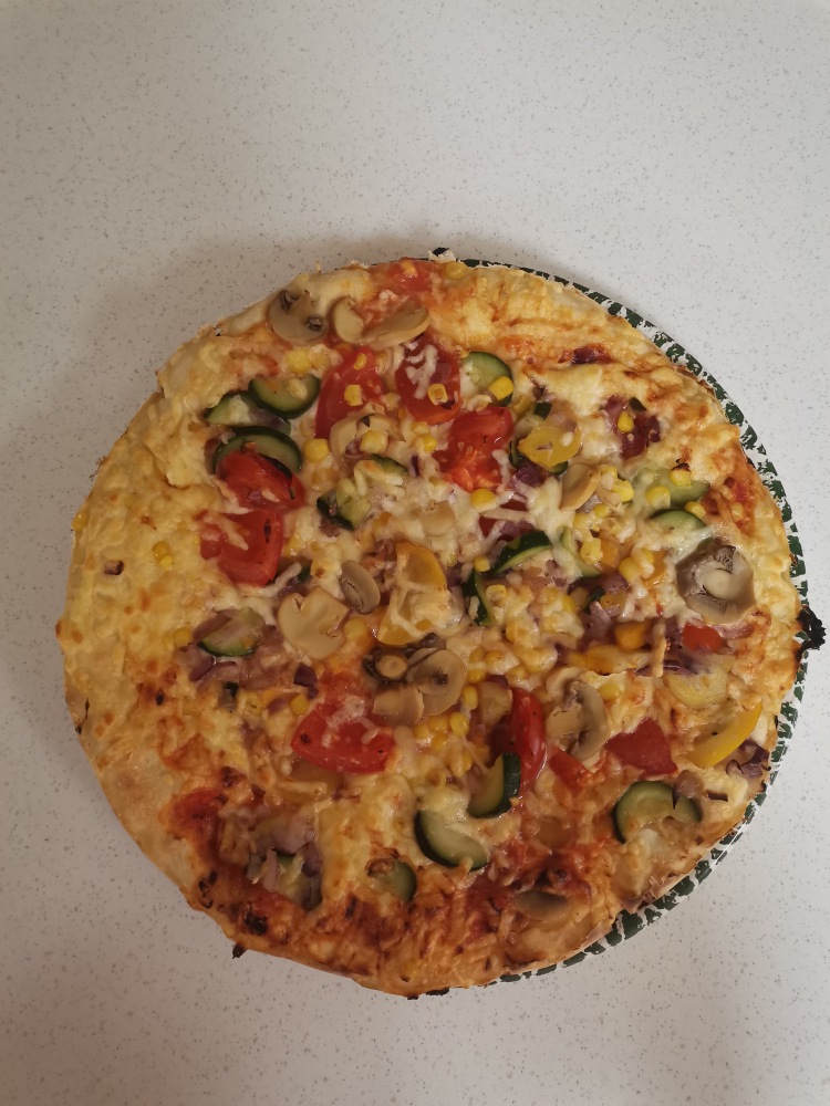 VEGETARJANSKA PIZZA